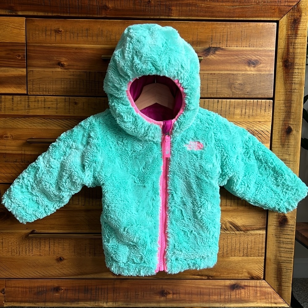 The North Face Reversible Mossbud Jacket